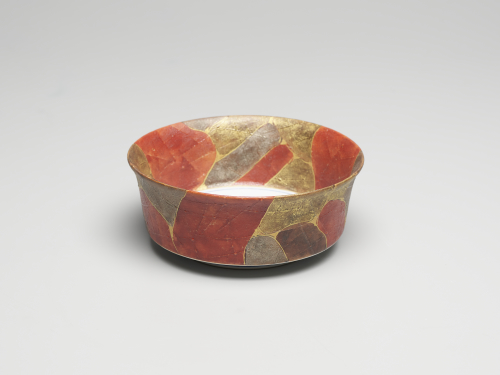 Yoshita%20Yuki%26%23333%3B%2C%20%3Cb%3E%3Ci%3E%20Bowl%20for%20Sweets%3C%2Fi%3E%3C%2Fb%3E%2C%201992%2F1994%2C%20porcelain%20with%20underglaze%20blue%20and%20overglaze%20enamel%20painting%2C%20Gift%20of%20Dr.%20and%20Mrs.%20David%20Kornhauser%2C%20%26%23169%3B%20Yoshita%20Yuki%26%23333%3B%2C%201995.8